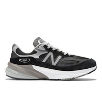 Women's New Balance W990BK6 Wide in Black/ White. Sku: W990BK6-D