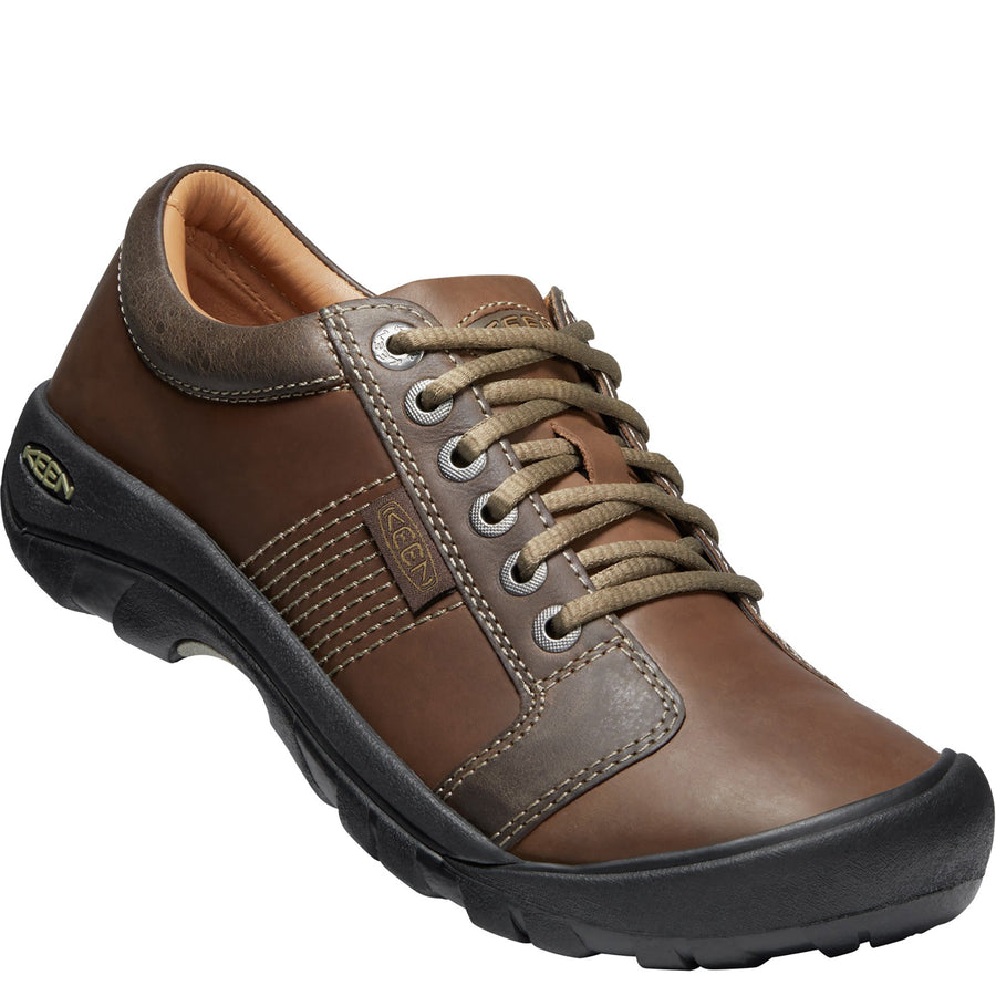 Quarter turn Men's Keen Footwear style name Austin Wide in color Choc Brown. Sku: 1030989