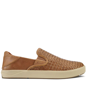 Quarter turn Men's Olukai Footwear style name Laeahi Lauhala in color Laeahi Li Ili M. Sku: 10486-FXFX