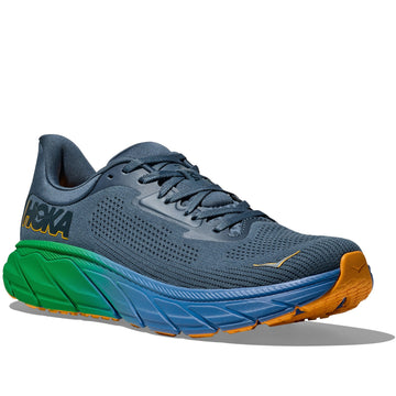 Quarter turn view Men's Hoka Footwear style name Arahi 7 in color Thunder Cloud/ Stormy Skies. Sku: 1147850-TDS