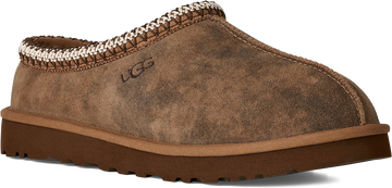 Quarter turn view Men's UGG Footwear style name Tasman Baxter in color CHESTNUT. Sku: 1173810-CHE