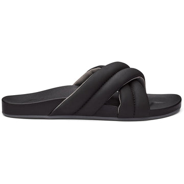 Quarter view Women's Olukai Footwear style name Hila in color Black. Sku: 20490-4040