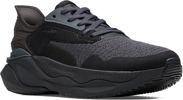 Quarter turn view Men's Clarks Footwear style name Clarks Pace in color BLACK. Sku: 26184667