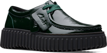 Quarter turn view Women's Clarks Footwear style name Torhill Bee in color GREEN PAT. Sku: 26184949