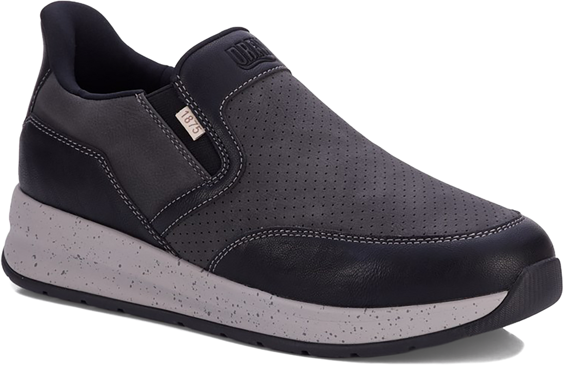 Quarter turn view Men&