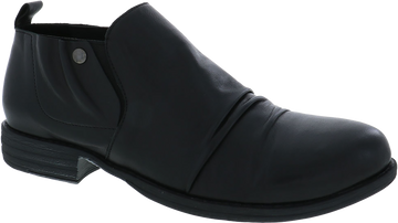 Quarter turn view Women's Biza Footwear style name Ellis in color BLACK. Sku: 7026001