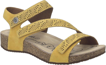 Quarter turn view Women's Josef Seibel Footwear style name Tonga 78 in color Amber. Sku: 78578-380835