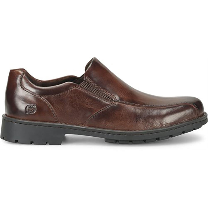 Quarter turn view Men's Born Footwear style name Laken in color Brown. Sku: BM0018806