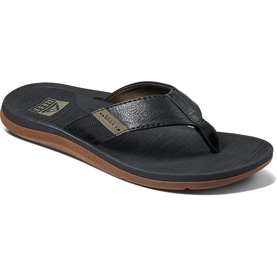 Quarter view Men's Reef Footwear style name Reef Santa Ana in color Black. Sku: CI4650