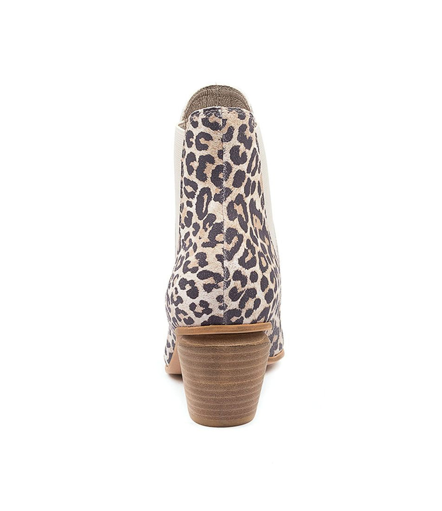 Rear View Women's Django & Juliette Jinks Boot In Taupe Leopard Sku: Dj15165Ngv6N