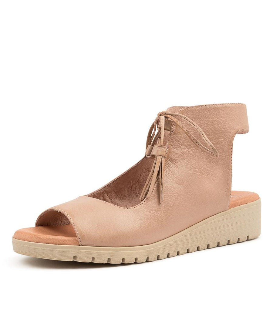 Side View Women's Django & Juliette Milan Sandal In Cafe/ Nude Sole Leather Sku: Dj17016Nzjle