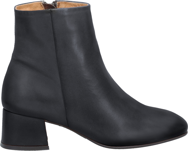 Quarter turn view Women's Miz Mooz Footwear style name Garin in color BLACK. Sku: GARIN-BLACK