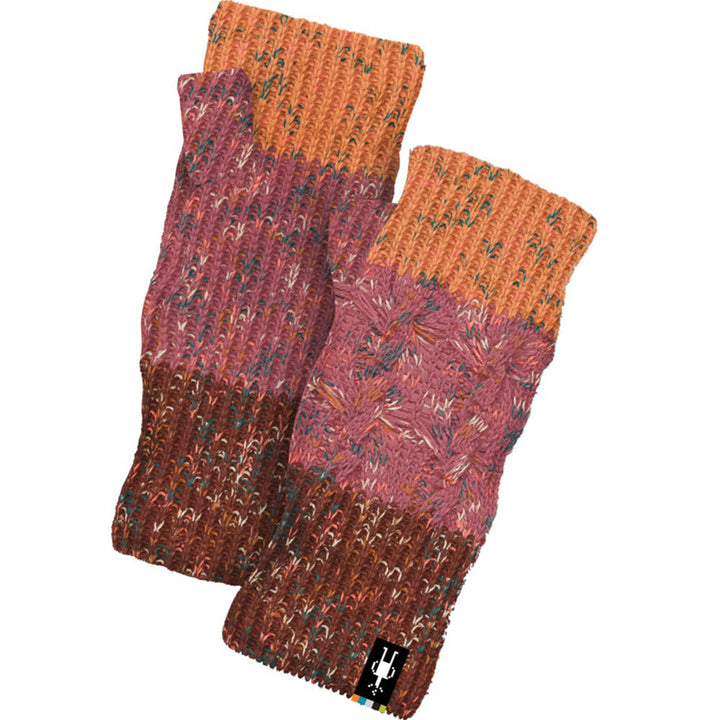 Quarter turn view Unisex Smartwool Accessories style name Isto Hand Warmer in color Pecan Brown. Sku: SW011484L87