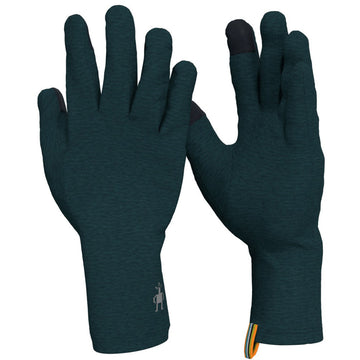 Quarter turn view Unisex Smartwool Accessories style name Therm Merino Glove in color Classic Hike Leaf Crew. Sku: SW018132G75