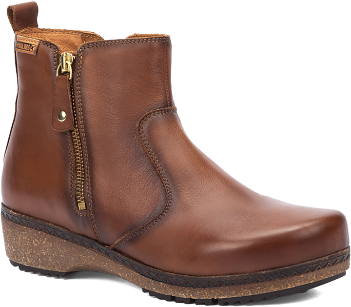 Quarter turn view Women's Pikolinos Footwear style name Granada 8988 in color CUERO. Sku: W0W-8988CUE