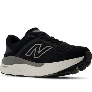Women's New Balance 1540 V4 Double Wide in Black/ White. Sku: W1540BK4-2E