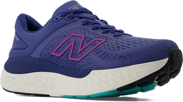 Quarter turn view Women's New Balance Footwear style name 1540 V4 Extra Wide in color Night Sky/ Moon Shadow. Sku: W1540NS4-4E