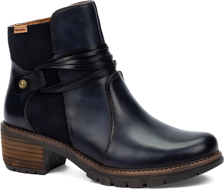 Quarter turn view Women's Pikolinos Footwear style name San Sebastian 8906C2 in color BLUE. Sku: W1T-8906C2BLU