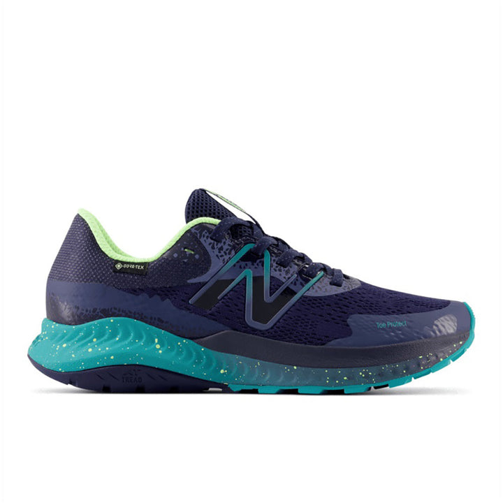 Quarter view Women's New Balance Footwear style name Nitrel V5 Gore-Tex Medium in color Natural Indigo/ Electric Teal. Sku: WTNTRGE5-B