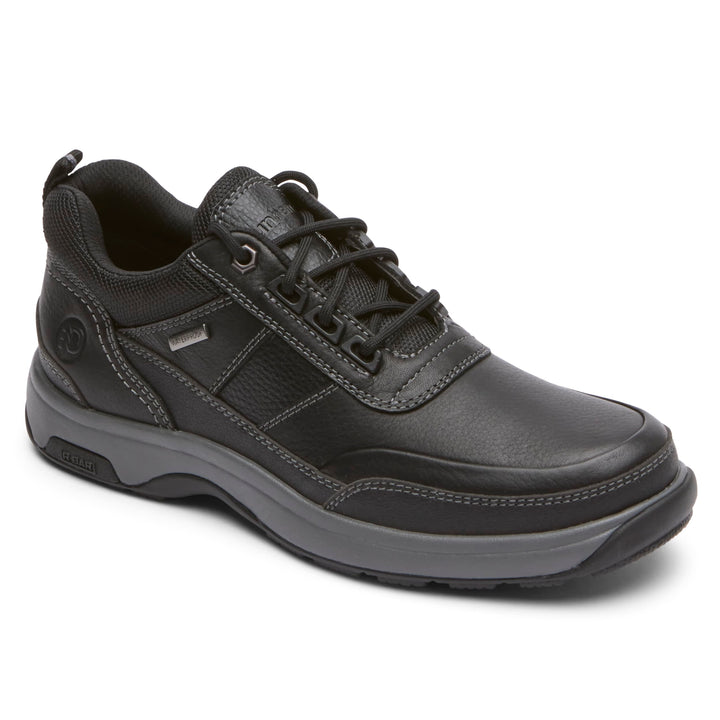 Men's Dunham Footwear in Black. Sku: ML06707-JBL986E
