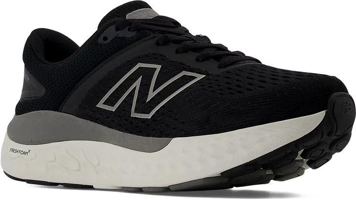 Women's New Balance 1540 V4 Wide in Black/ White. Sku: W1540BK4-D