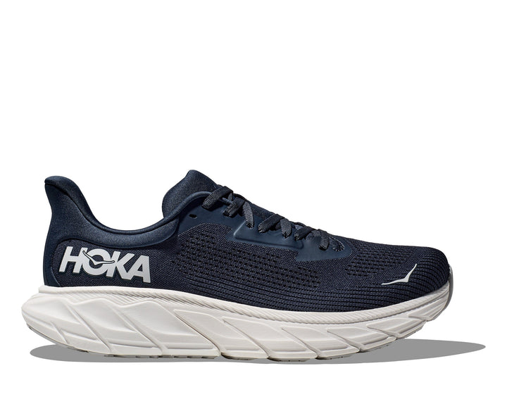 Quarter view Men's Hoka Footwear style name Arahi 7 Wide in color Opc. Sku: 1147870OPC