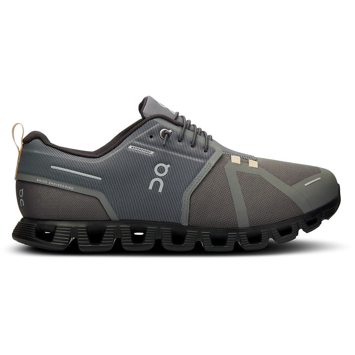 Quarter view Men's On Running Footwear style name Cloud 5 Waterproof in color Asphalt/Magnet. Sku: 59-97991