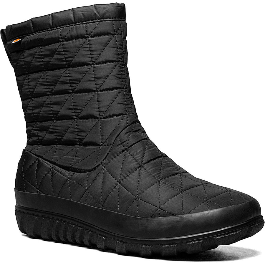 Quarter view Women's Bogs Footwear style name Snowday II Mid color Black. Sku: 72697-001