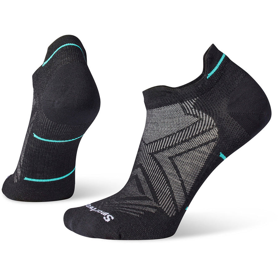 Quarter view Women's Smartwool Sock style name Run Zero Cushion Low color Black. Sku: SW001668001