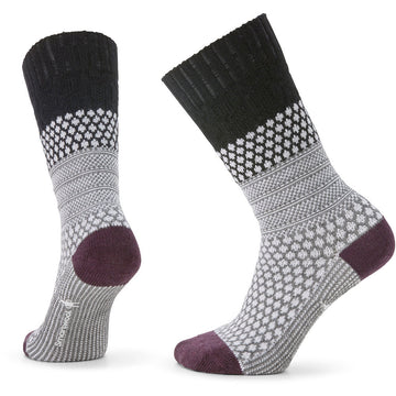 Quarter view Women's Smartwool Sock style name Everday Popcorn Cable Crew in color Black. Sku: SW001843001