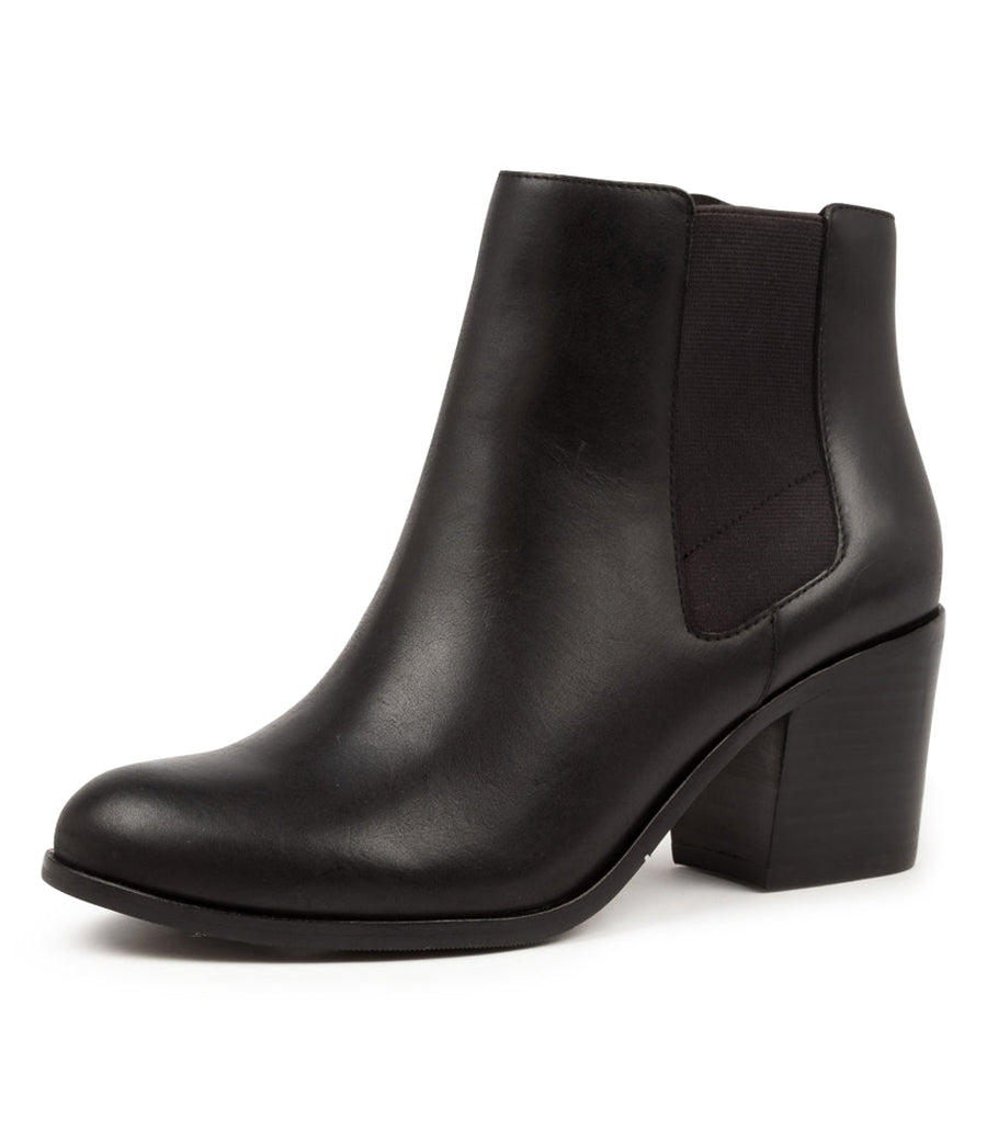 Quarter turned view Women's Ziera Footwear style name Luck in Black Leather. Sku: ZR10253BLALE