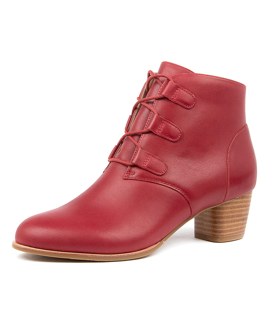Quarter view Women's Ziera Footwear style name George in Dark Red Leather. Sku: ZR10285RANLE