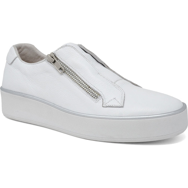 Quarter view Women's Ziera Footwear style name Zikta-W in color White-White. Sku: ZR10836WAGLE